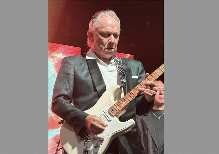 Jimmie Vaughan, rencontre au Megève Blues Festival