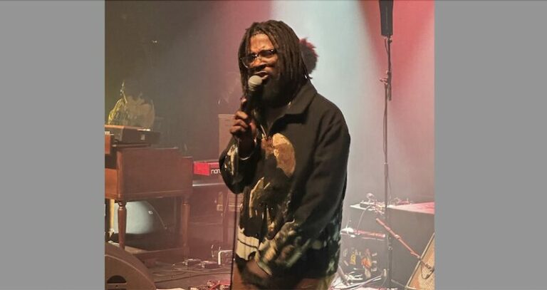 Dylan Triplett, interview à La Cigale à Paris