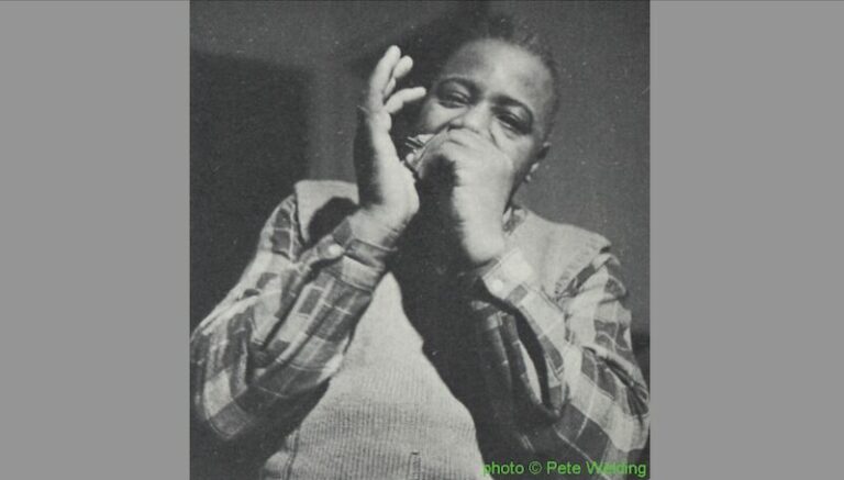 John Lee Henley, né un 13 février